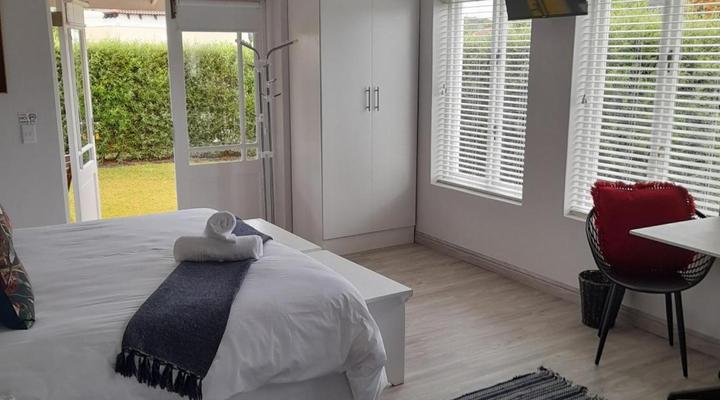 Jolly Jenny @ The Dunes