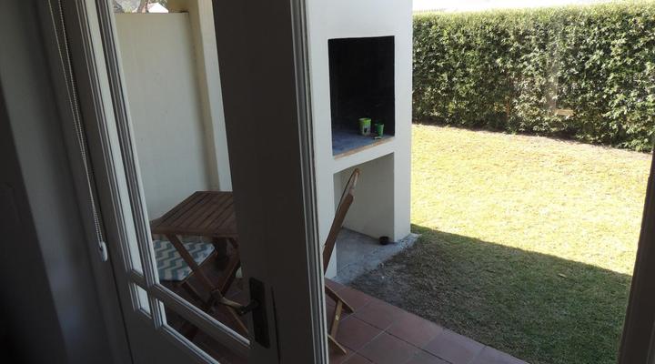 Jolly Jenny @ The Dunes