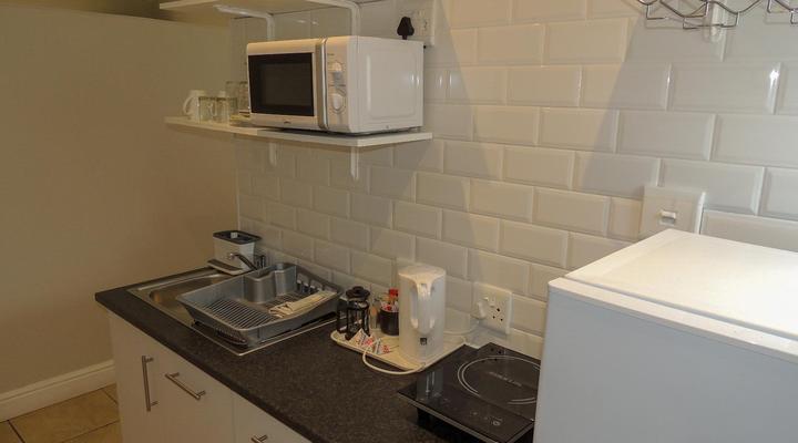 Jolly Jenny @ The Dunes