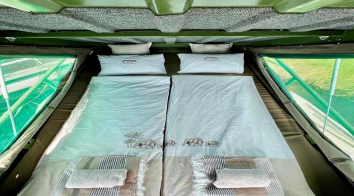 Kazondwe Camp and Lodge