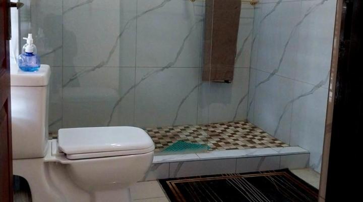 Whitehouse Guest Lodge