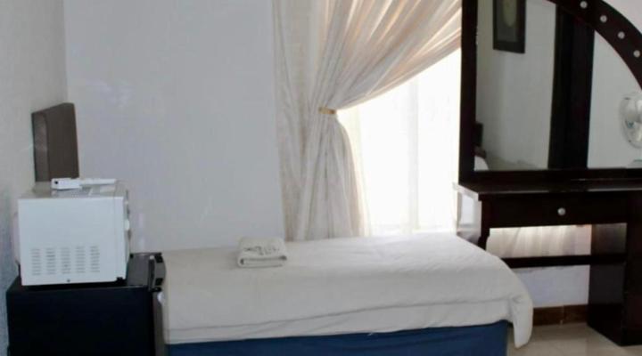 Whitehouse Guest Lodge