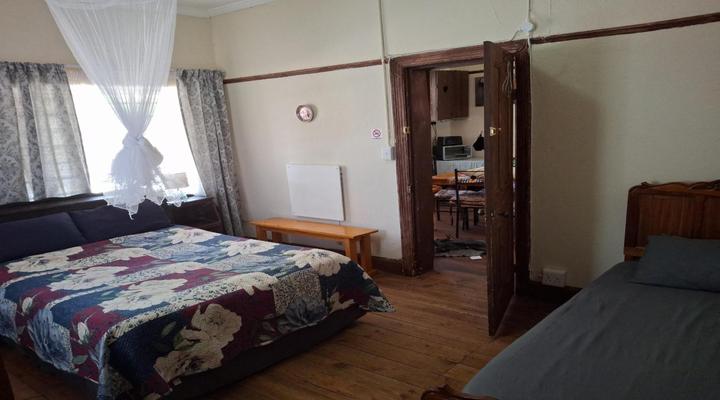 Karoo Uitsig Guest House