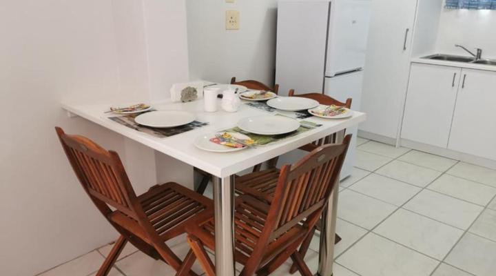 4 On Hoffman Seaview