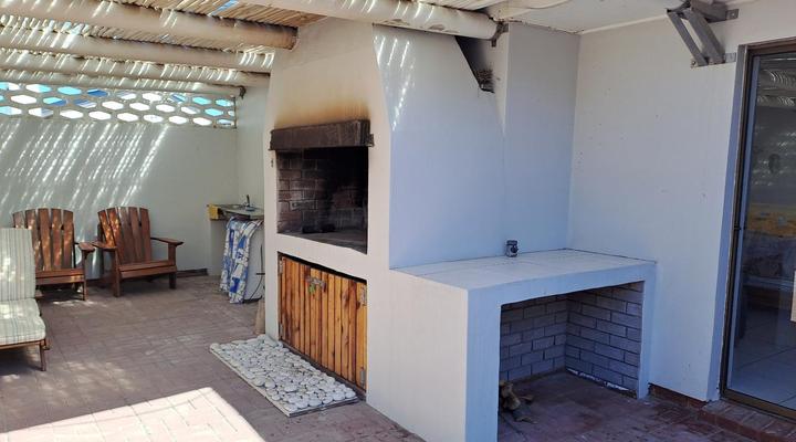 4 On Hoffman Seaview