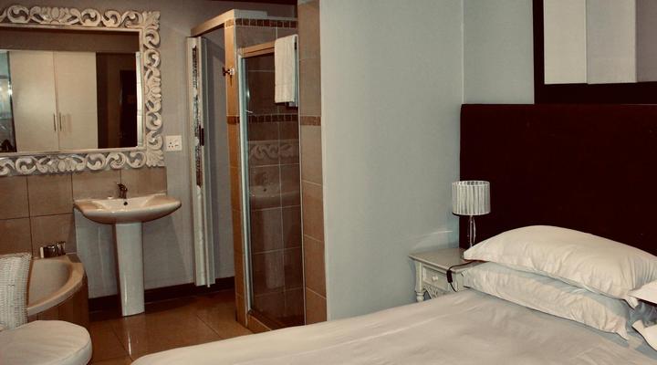 Riverview Guesthouse