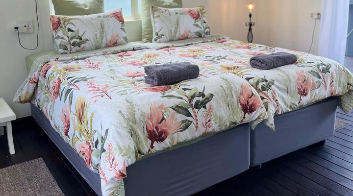 Mazeppa Sunrise Beach Accommodation