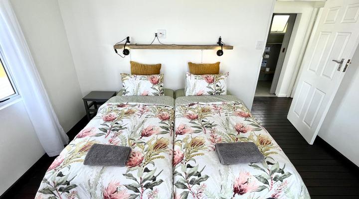 Mazeppa Sunrise Beach Accommodation