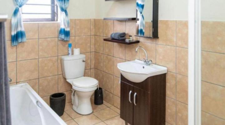 Gracelands Beach Lodge