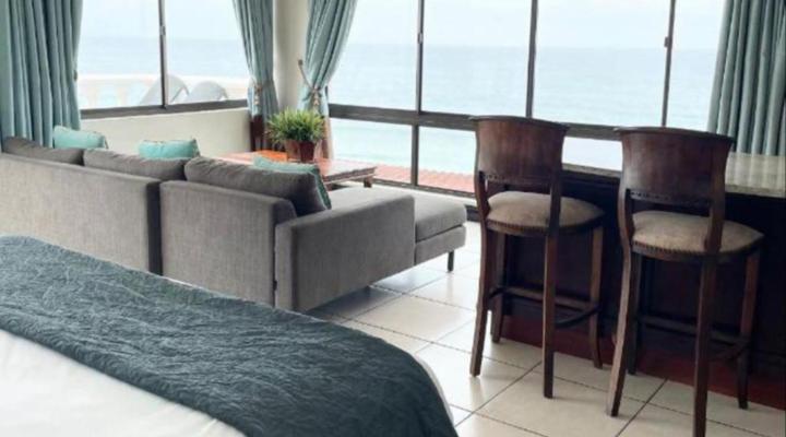 Gracelands Beach Lodge