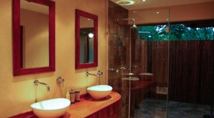 The Island River Lodge