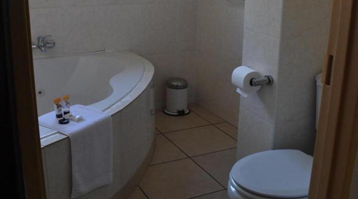 Real Vision Guest House