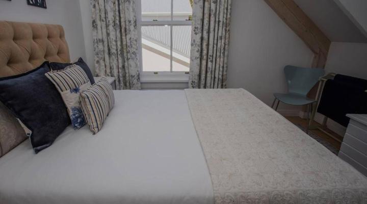 Riverside Country House