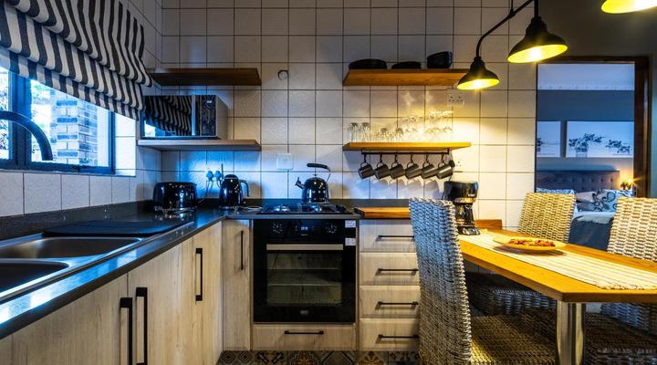 Hornbill Family Suites