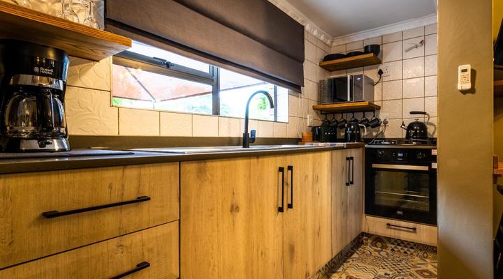 Hornbill Family Suites