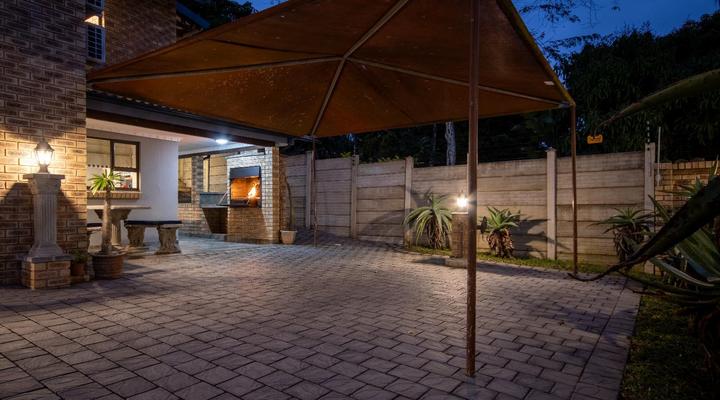 Hornbill Family Suites