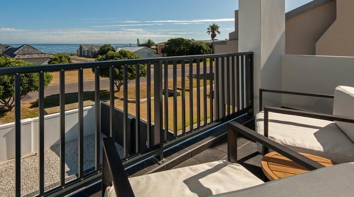 Glow Boutique Suites