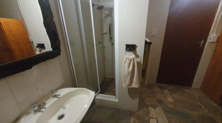 Paradise River Lodge