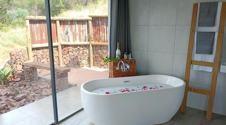 Rocky Road Mountain Lodge