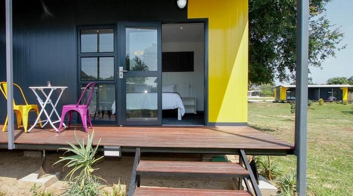 SleepOver Phabeni Gate