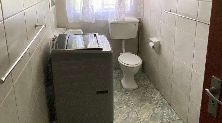 Simbia Contractors Inn