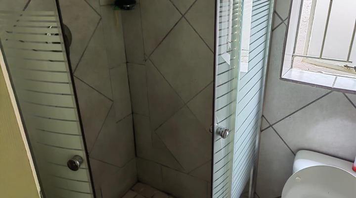 Sibahlenomhlambi Guest House