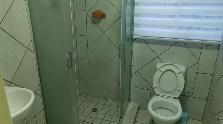 Sibahlenomhlambi Guest House