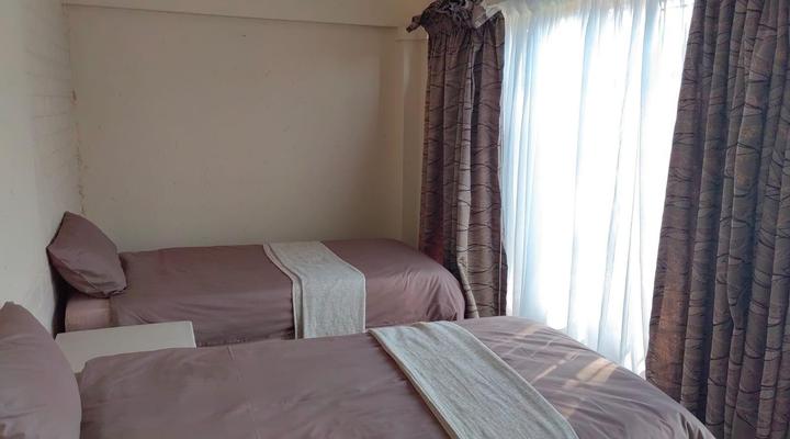 Sibahlenomhlambi Guest House