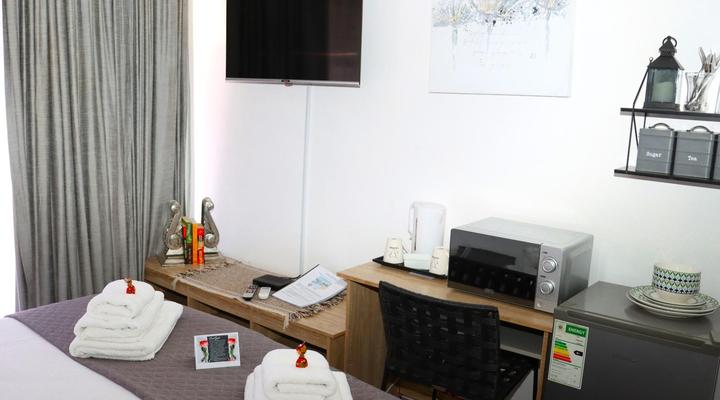 The Model Guest House