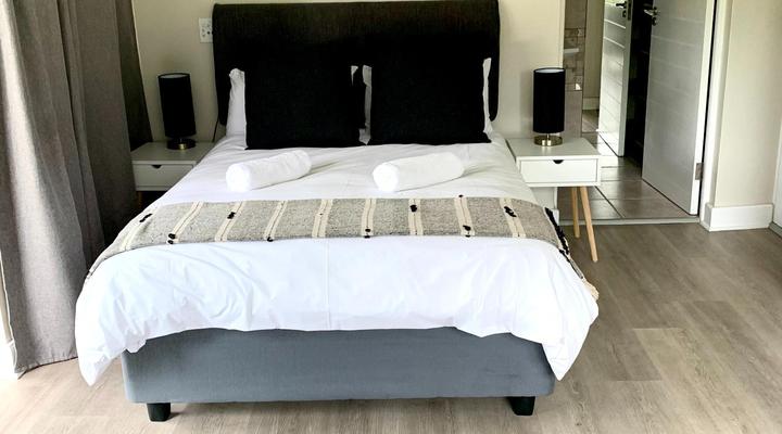 96 Meent Guest House