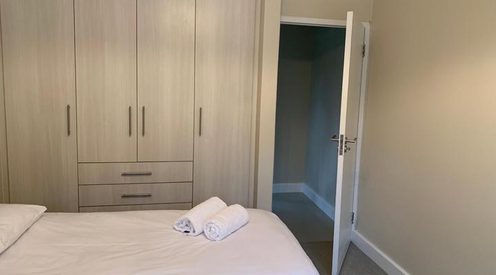 96 Meent Guest House