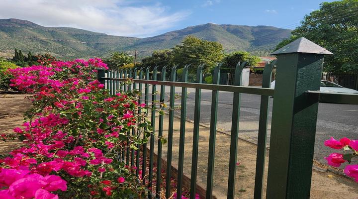 Die Dorpshuis Graaff Reinet