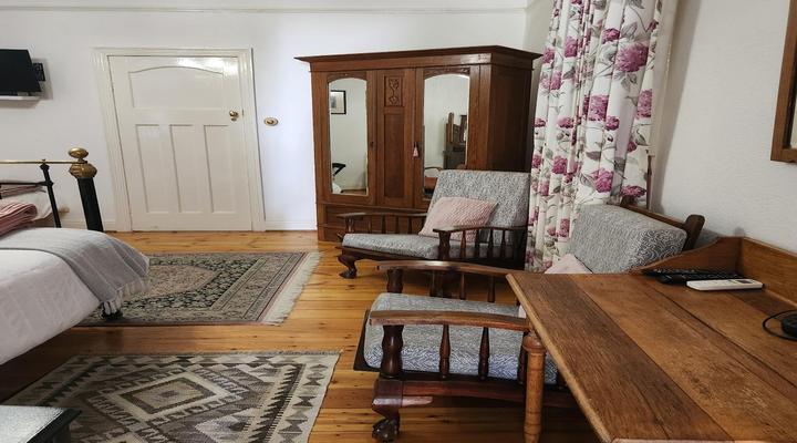 Die Dorpshuis Graaff Reinet