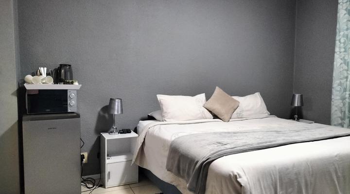 Step-by-Step Self-Catering and B&B