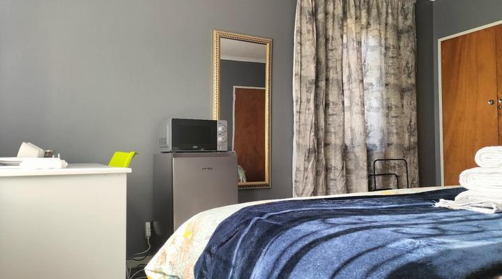 Step-by-Step Self-Catering and B&B