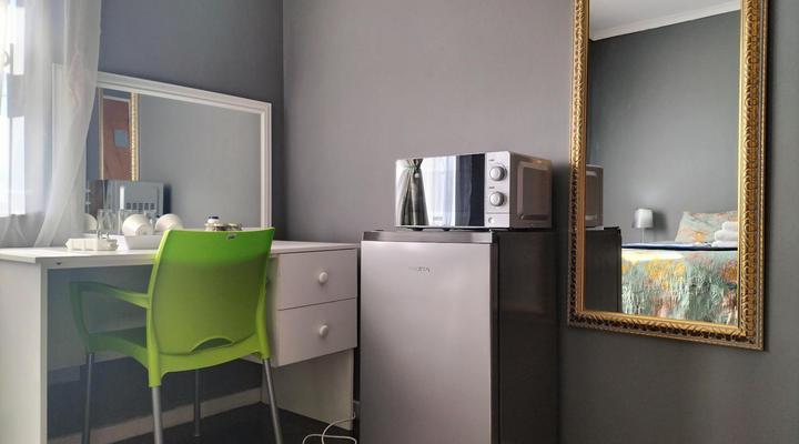 Step-by-Step Self-Catering and B&B