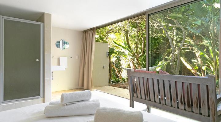 The Grange 11 by HostAgents