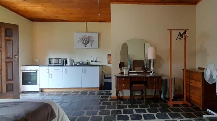 Tree Tops Guest Farm