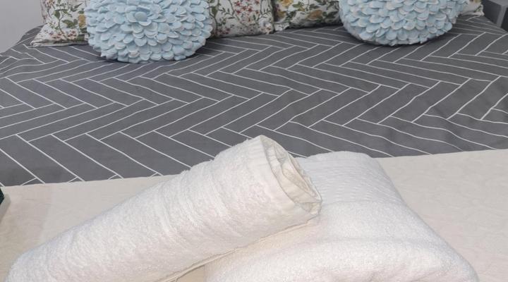 Milk and Honey self-catering Guesthouse