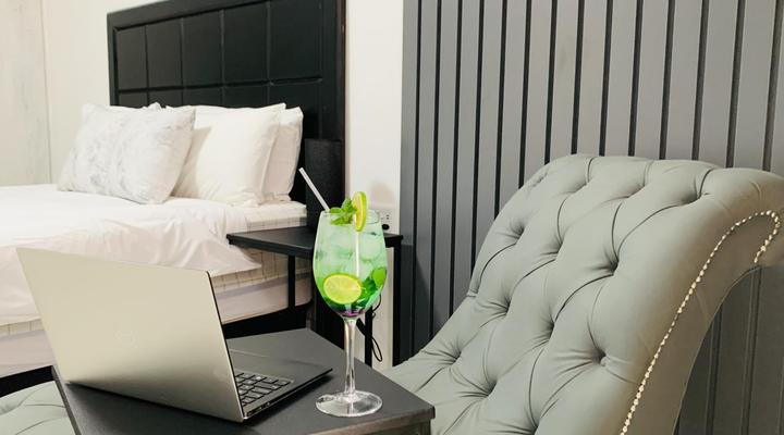 Essence Lifestyle Self-catering Apartments