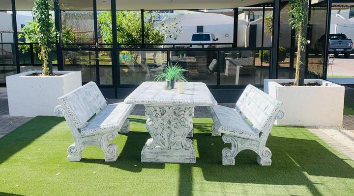 Essence Lifestyle Self-catering Apartments