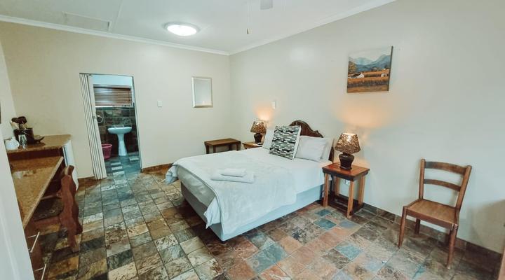 Four Seasons Guesthouse