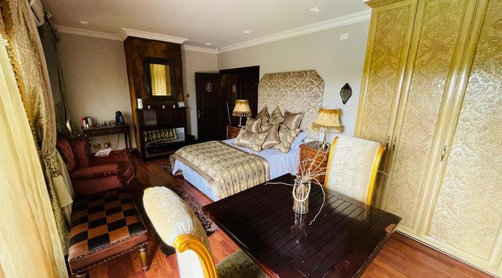 Gucci Manor Boutique Guesthouse