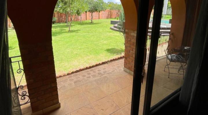 Gucci Manor Boutique Guesthouse