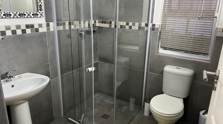 Linga Futhi Beach Cottages