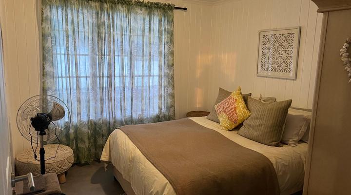 Linga Futhi Beach Cottages