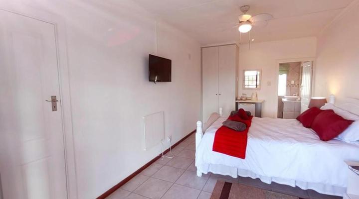 Aviators Paradise Guest House and B&B