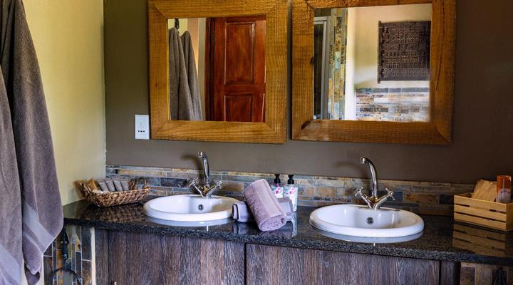 Sable Ranch Bush Lodge