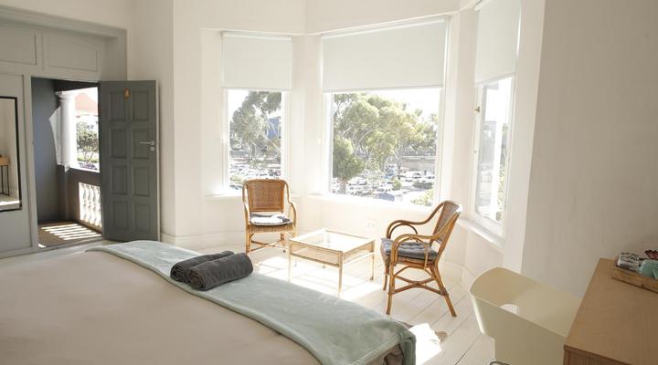 MOY Guesthouse & Backpackers