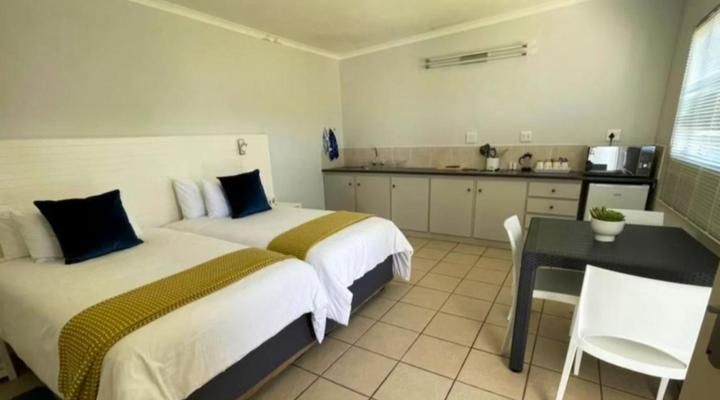 Noordoewer Self Catering Chalets